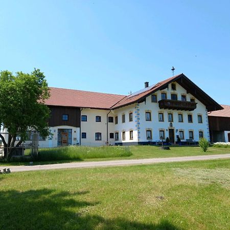 Ferienwohnung Glueck Saaldorf-Surheim Eksteriør billede