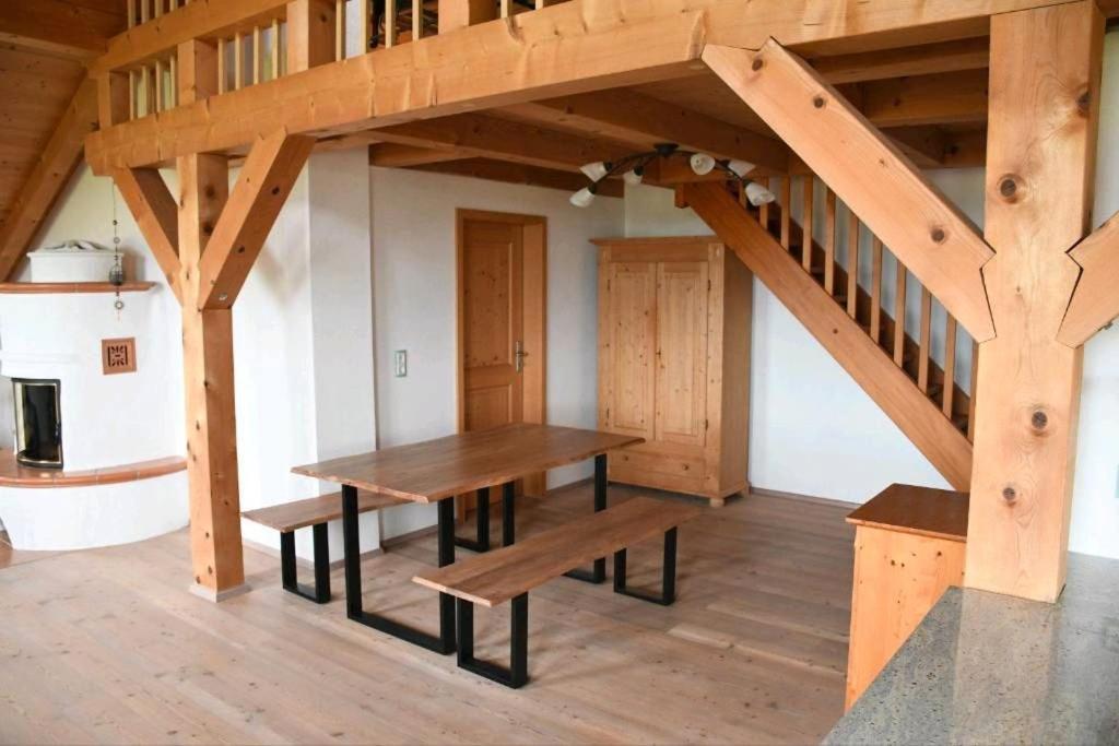 Ferienwohnung Glueck Saaldorf-Surheim Eksteriør billede